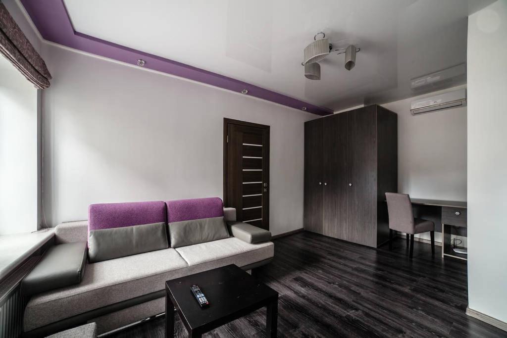 Romantic Apartments - Центр Львова , З Видом На Місто Luaran gambar